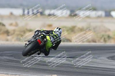 media/Oct-30-2025-Racers Edge (Thu) [[dabbdaf680]]/3-B Group/Session 1 (Turn 5)/